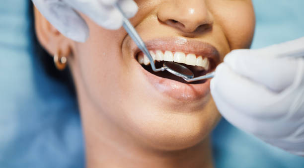 Best Dentist Open on Weekends  in South Wallins, KY